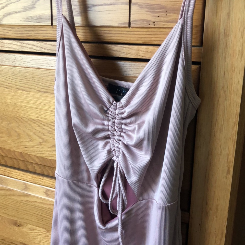 Pink Bodycon Ribbed Dress with Cut Out - Picture 2 of 10